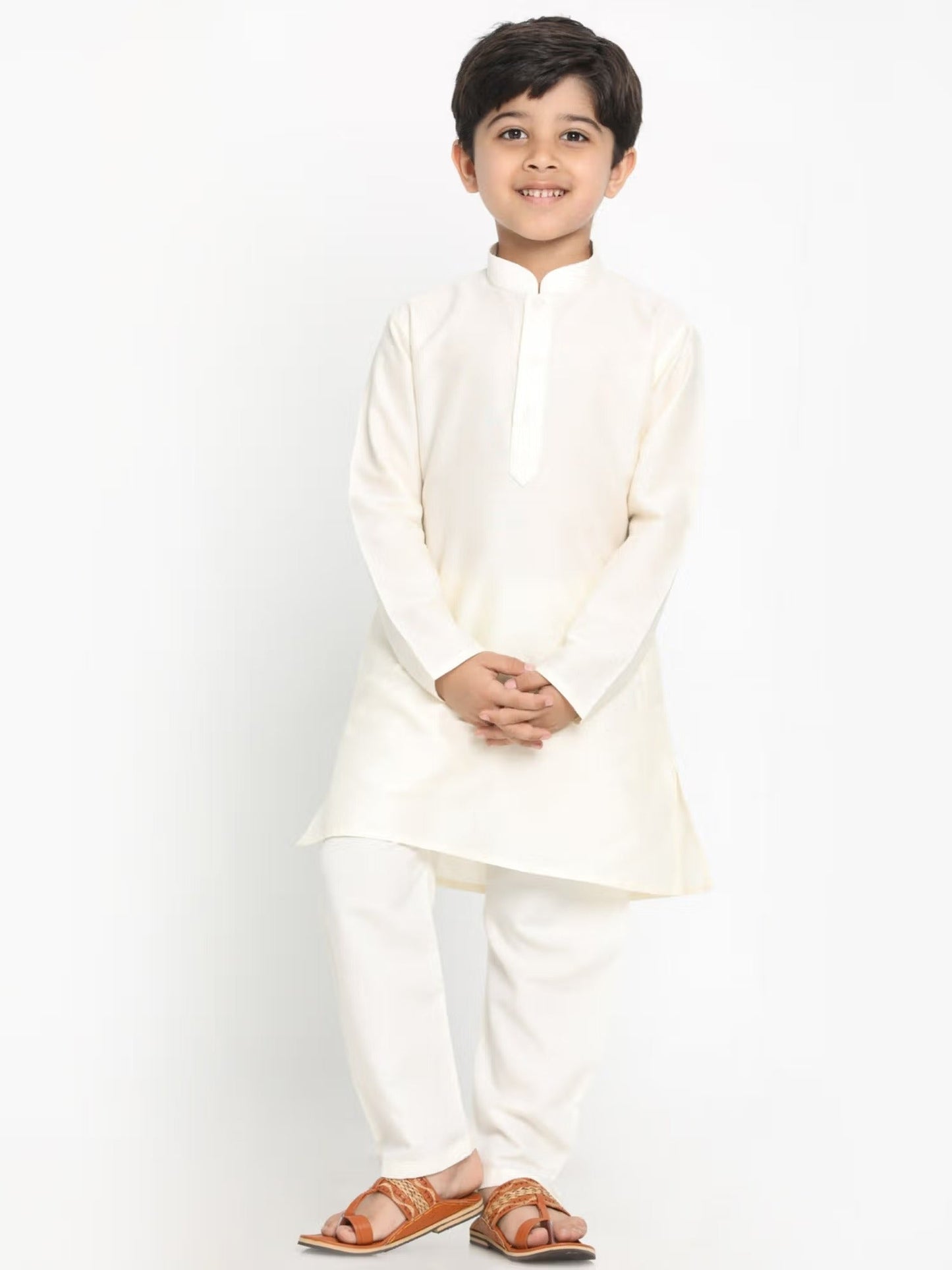Royal Simplicity – Boys’ Solid Kurta Pyjama Ensemble