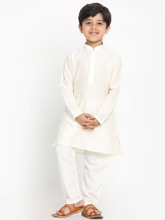 Royal Simplicity – Boys’ Solid Kurta Pyjama Ensemble