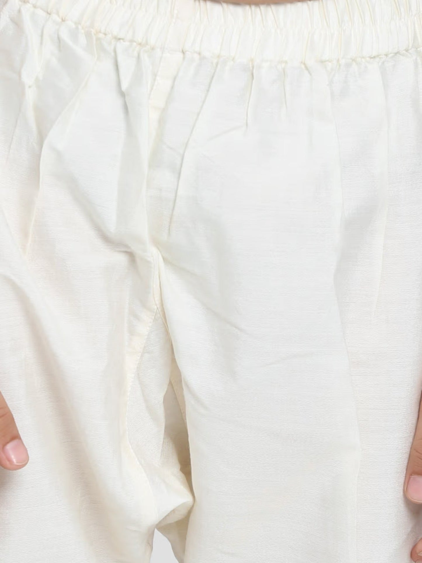 Royal Simplicity – Boys’ Solid Kurta Pyjama Ensemble