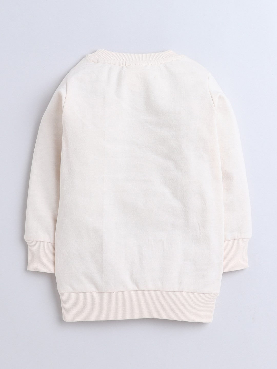 Bumzee’s cotton sweatshirt: classic cream shade with comfy fit for smart outdoor wear!