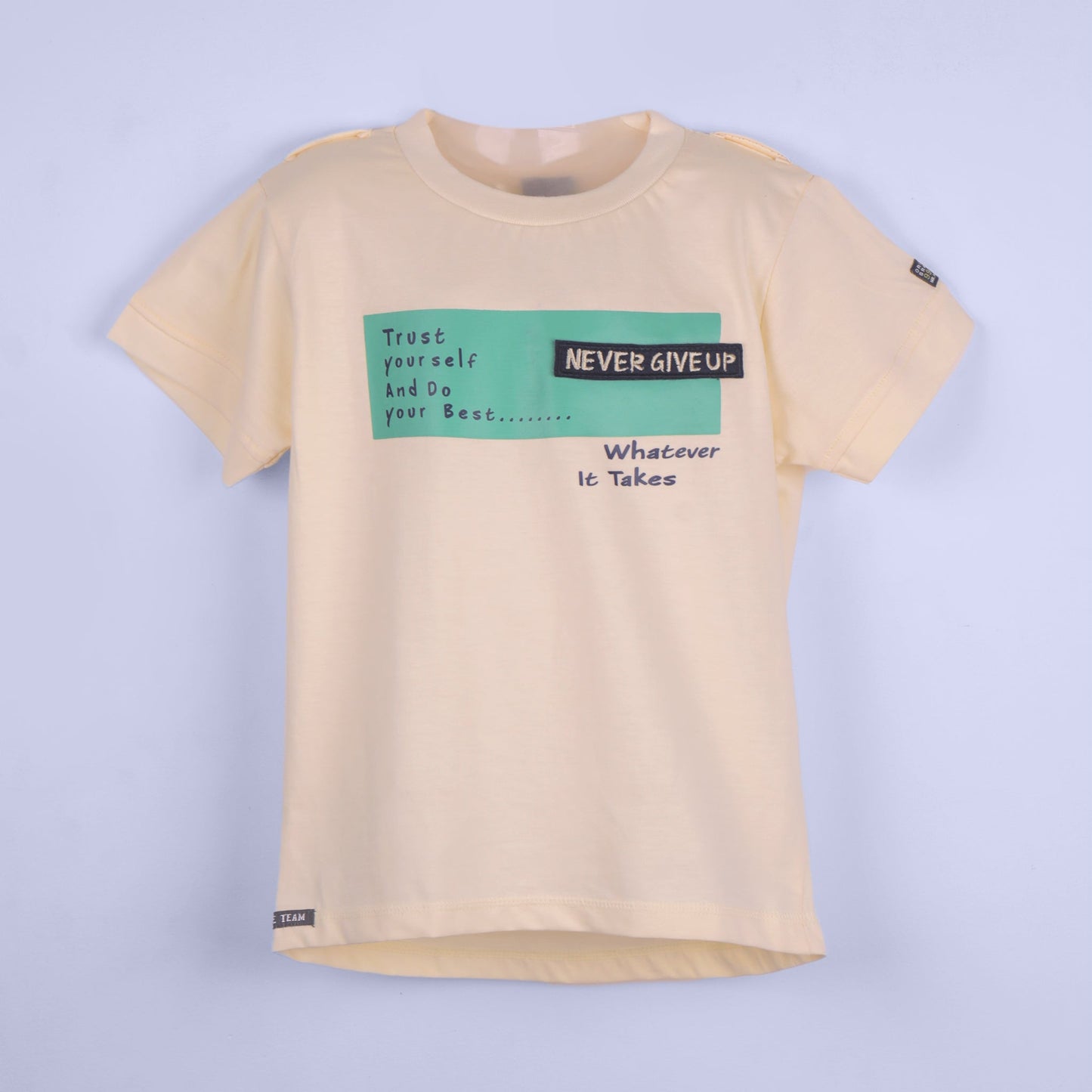 Playful & Motivational – Boys’ Printed Tee with Shorts & Braces