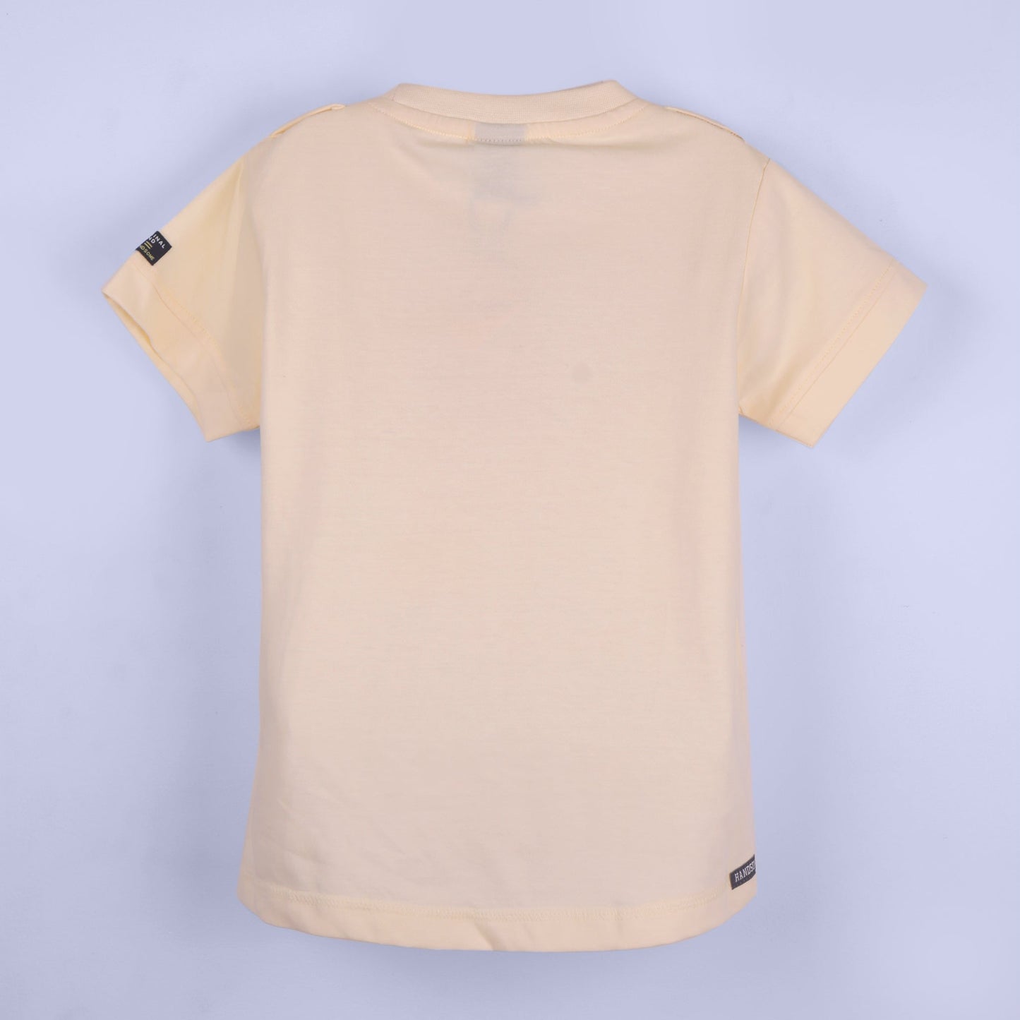 Playful & Motivational – Boys’ Printed Tee with Shorts & Braces