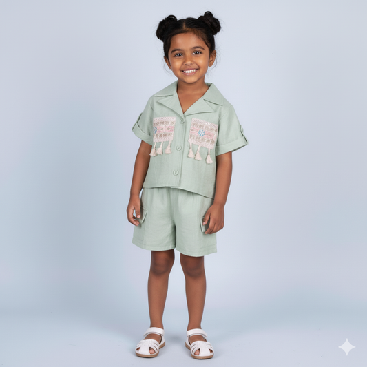 Trendy Girls’ Mint Set – Embroidered Shirt & Shorts Combo